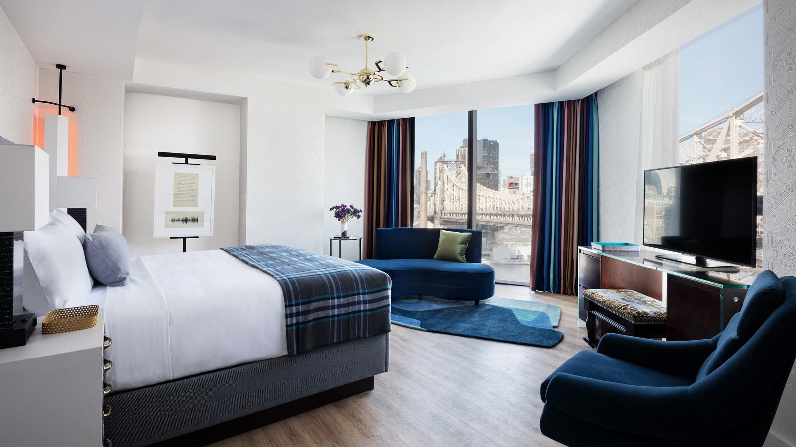 Take A Peek Inside Graduate New York, Roosevelt Island’s First Hotel