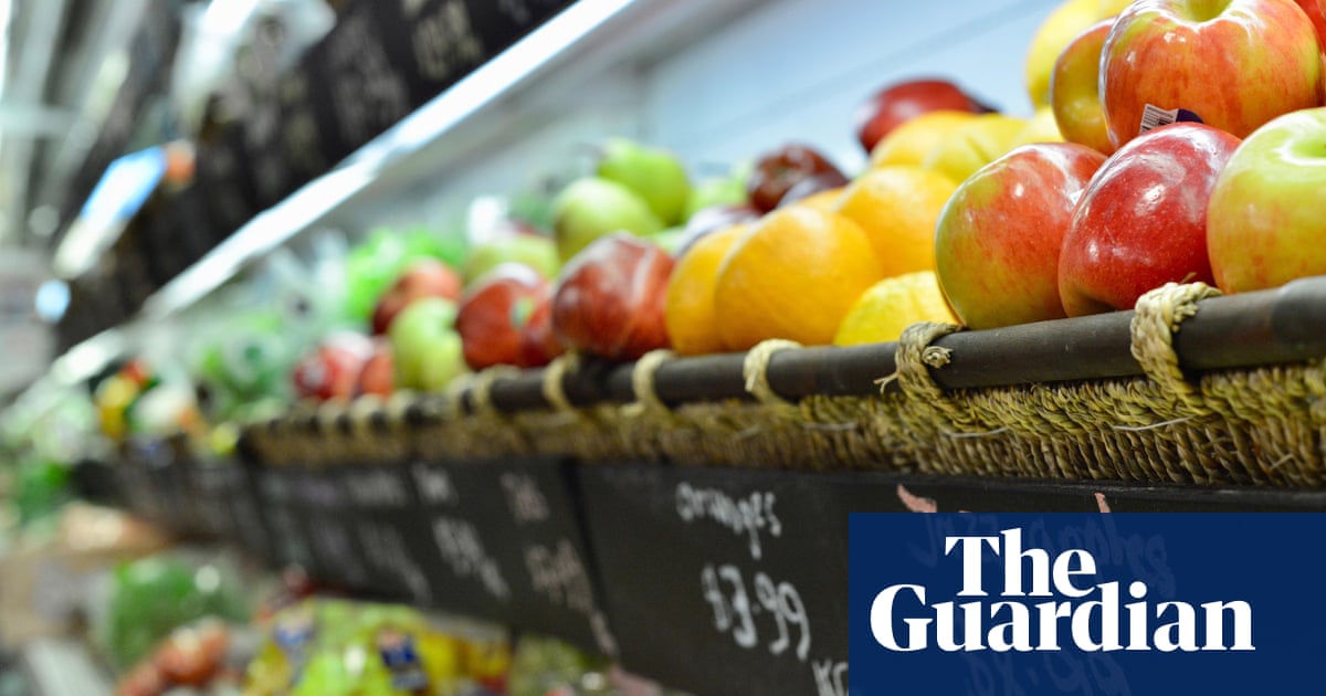 Remote Indigenous Australians paying more than double capital city prices for everyday groceries | Indigenous Australians