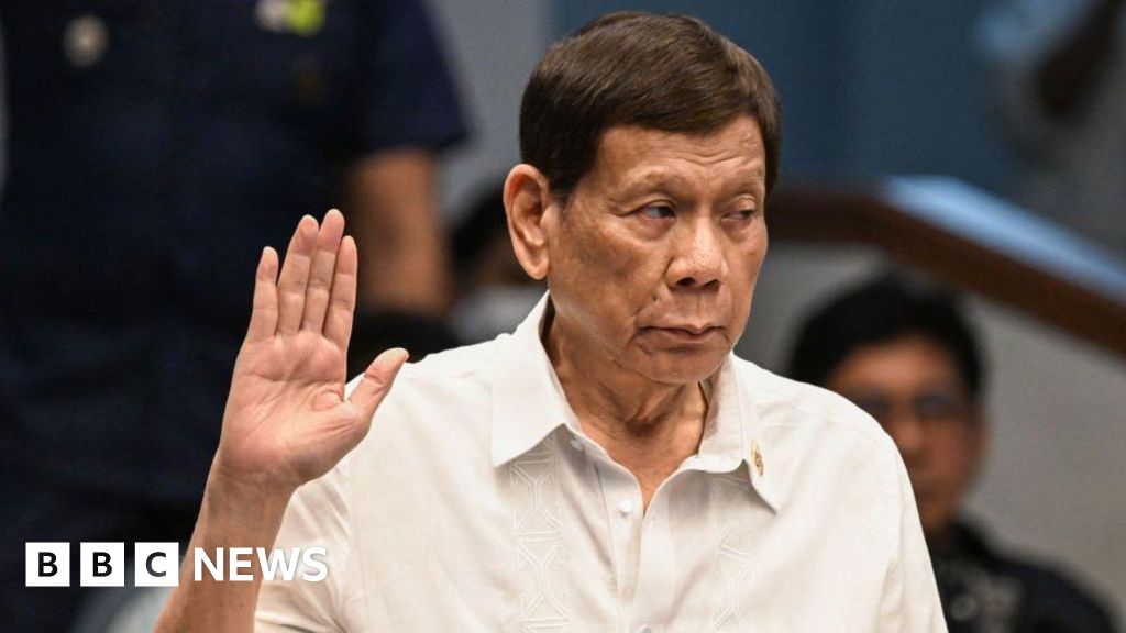 Rodrigo Duterte admits to 'death squad' in drug war