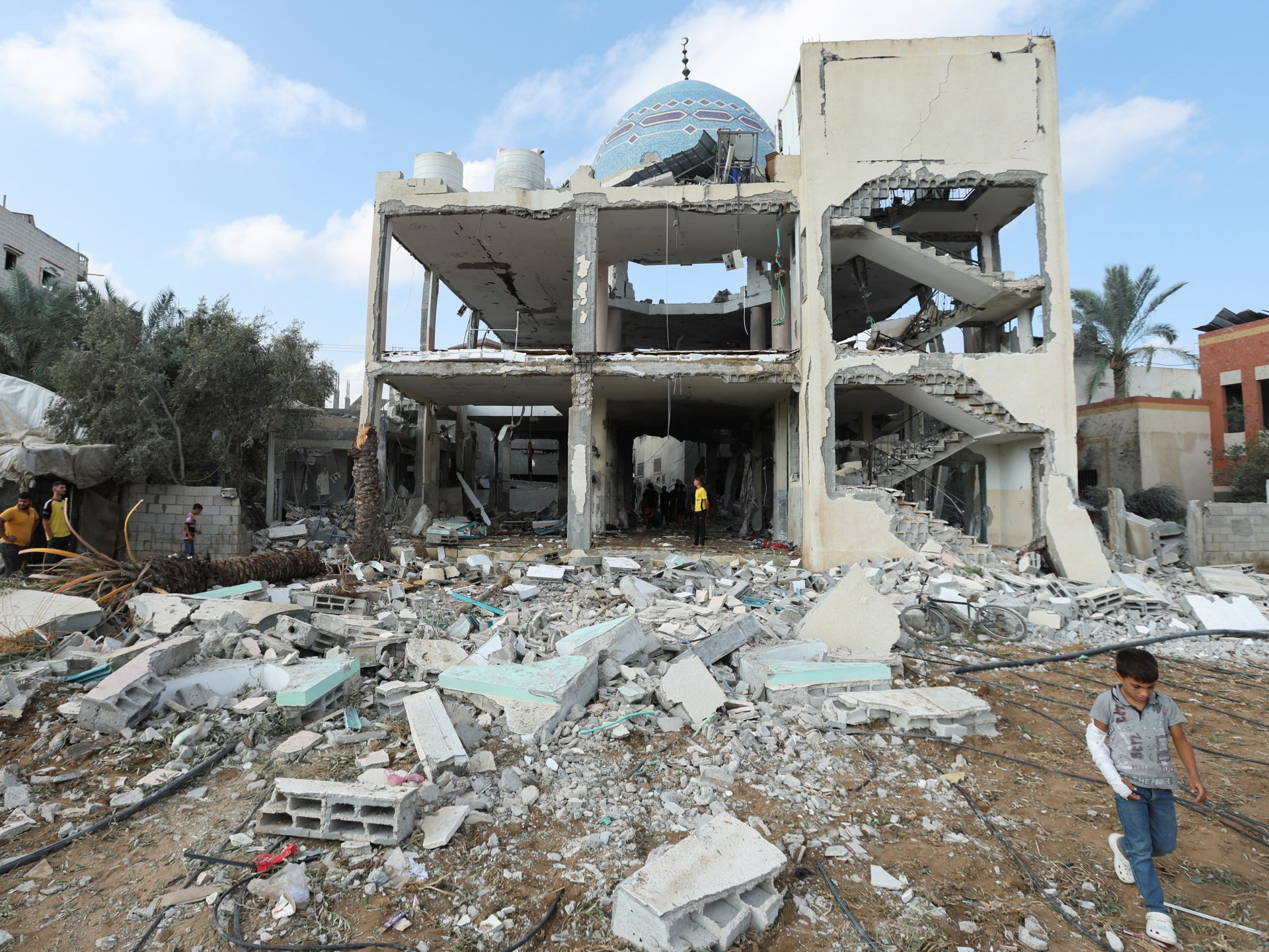 Israel kills 26 in attack on Gaza mosque, school; orders more evacuations | Israel-Palestine conflict News