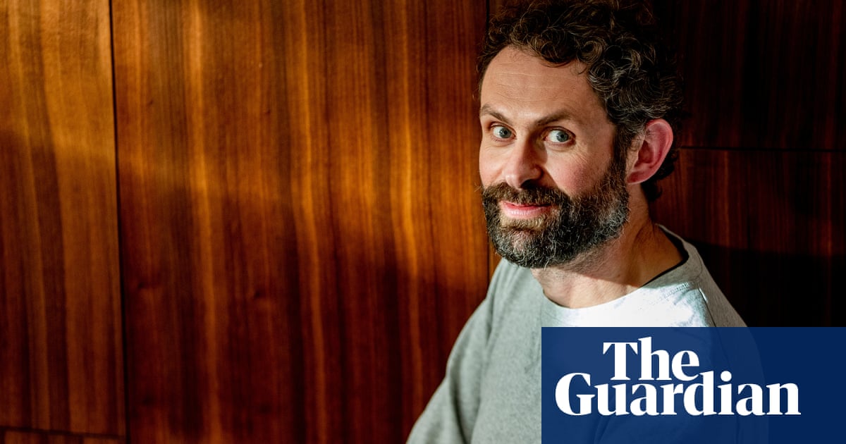 Ross Raisin’s Ghost Kitchen wins 2024 BBC national short story award with dark gig economy tale – read it here | National short story prize