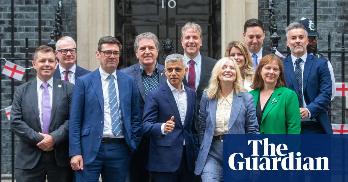 Key Labour thinktank recommends major new powers for elected mayors | Mayoral elections