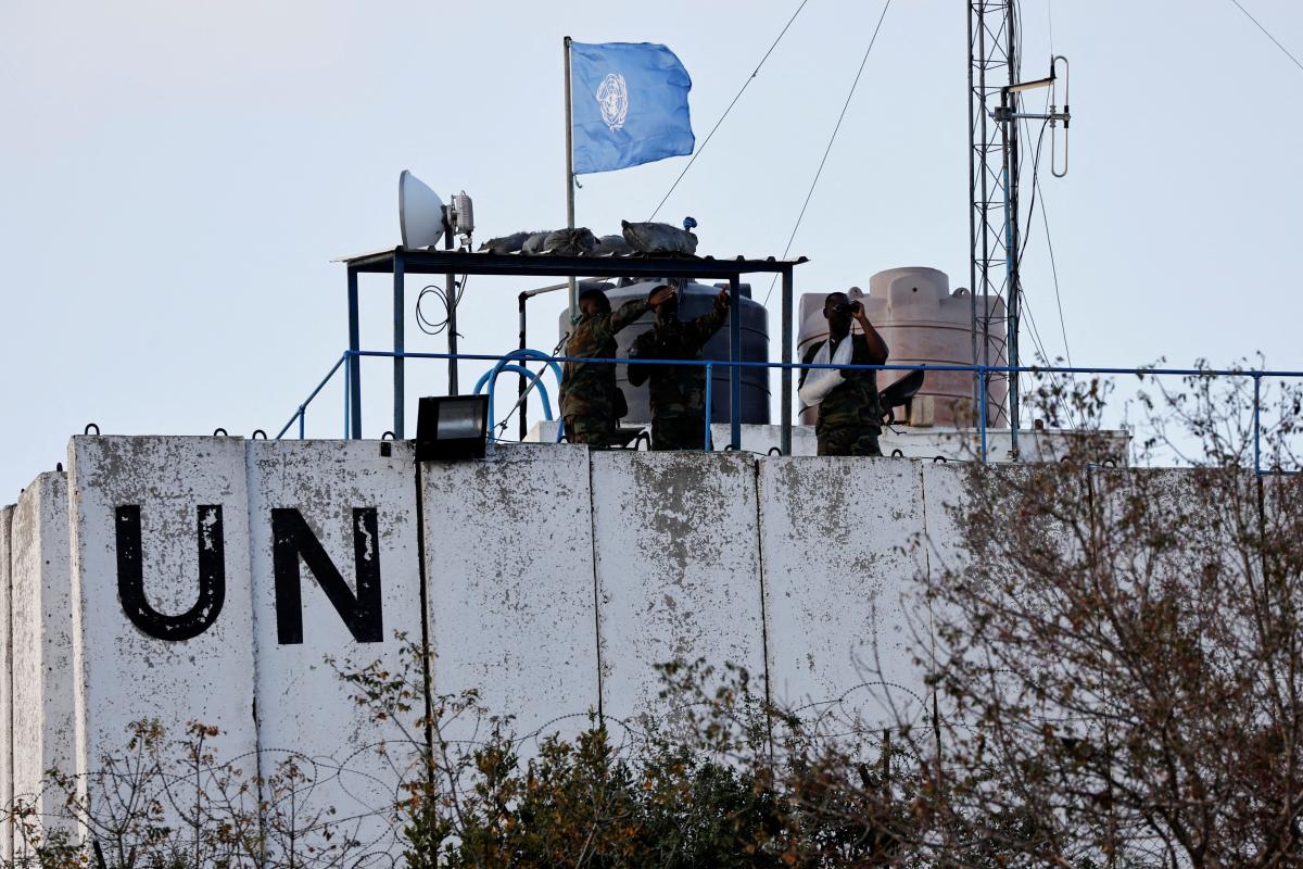 Israel fires at UN peacekeepers in Lebanon, mission alleges