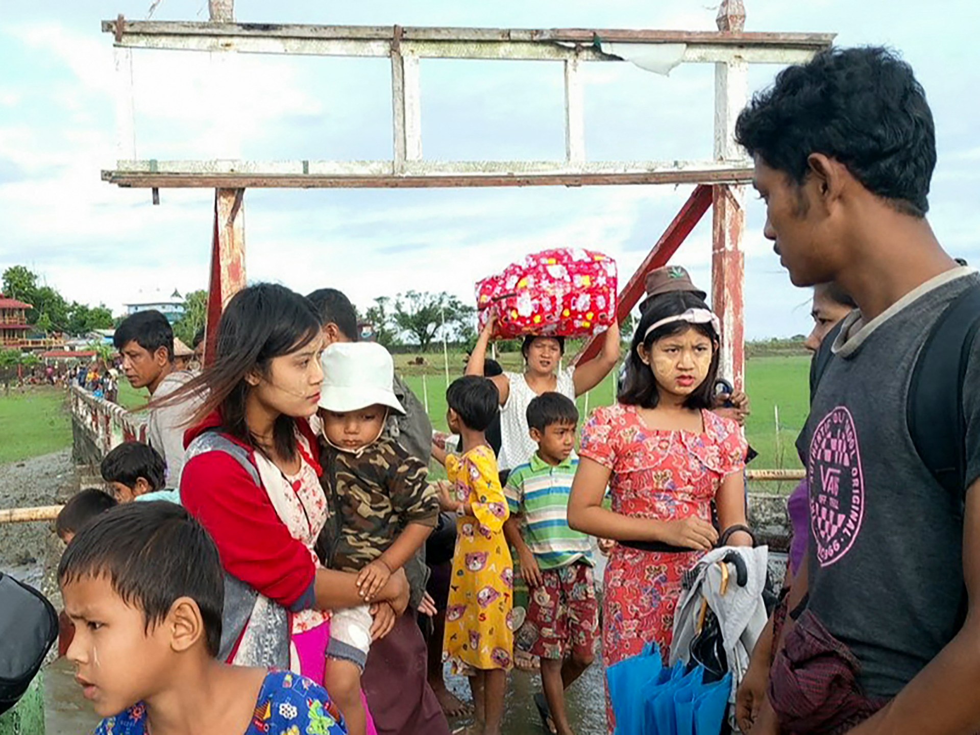 ‘Like we are trapped’: Minorities suffer amid conflict in Myanmar’s Rakhine | Conflict News