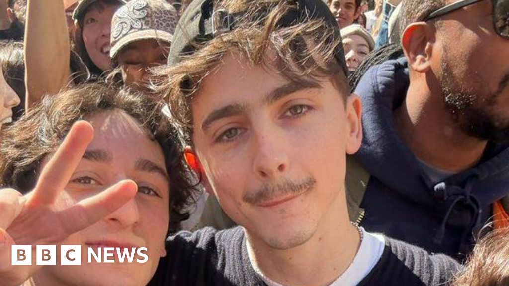 Timothée Chalamet crashes look-alike event in New York City