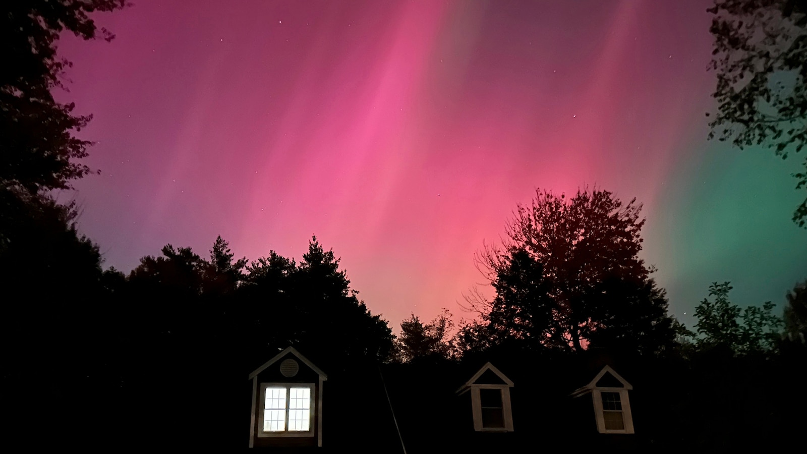 Northern lights on display across the eastern US amid 'severe' solar storm