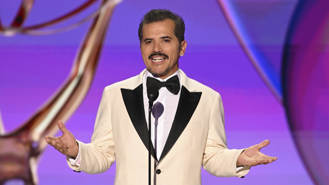 John Leguizamo's 'VOCES American Historia' highlights Latino contributions : NPR