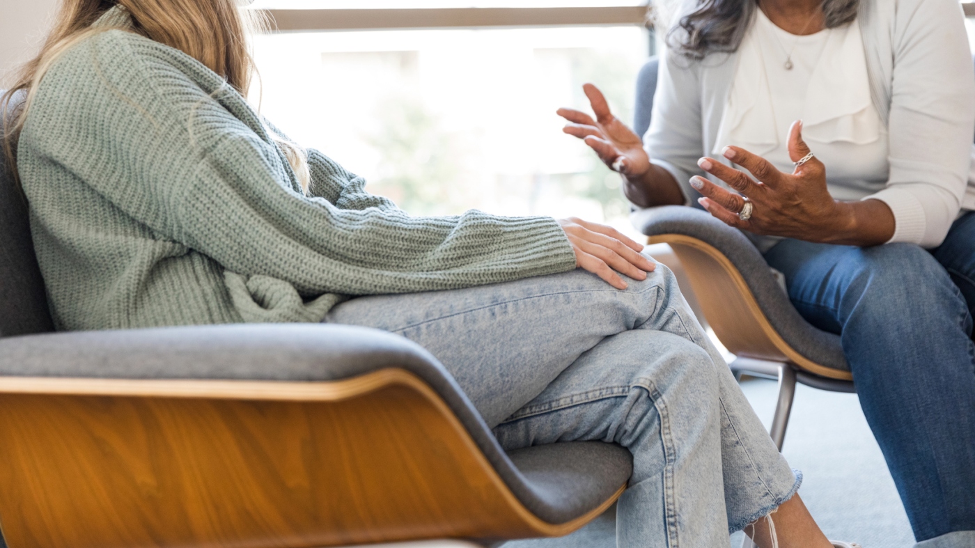 LGBTQ+ women face high rates of trauma, other mental health issues, report finds : Shots