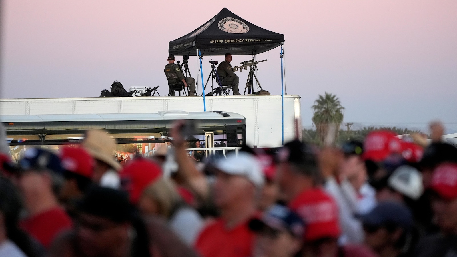 Man with loaded gun arrested at checkpoint near Donald Trump's weekend rally in Southern California