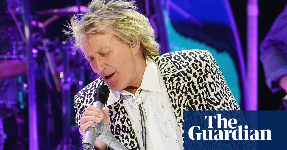 Rod Stewart to play Glastonbury 2025 legends slot: ‘I’m more than able to pleasure and titillate’ | Rod Stewart