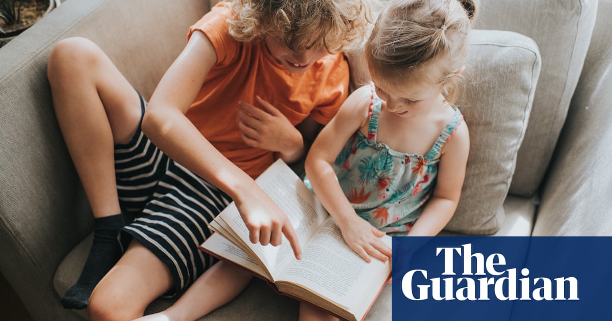 Report finds ‘shocking and dispiriting’ fall in children reading for pleasure | Books