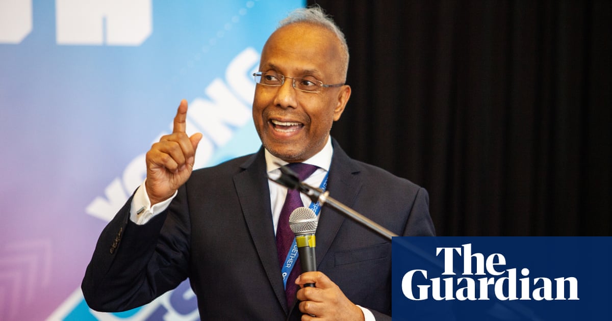 Ministers to oversee Tower Hamlets council amid concerns over leadership | London