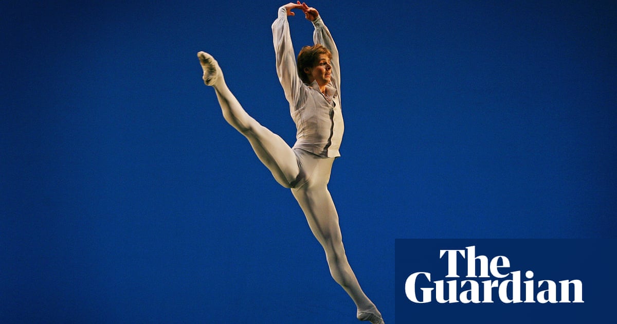 Vladimir Shklyarov, Russian ballet star, dies aged 39 after falling from building | Ballet