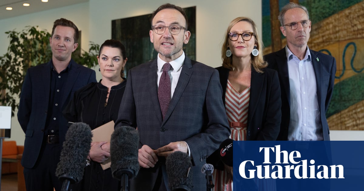 Senate likely to pass 31 bills in frantic end to year after Labor strikes deal with Greens | Australian politics