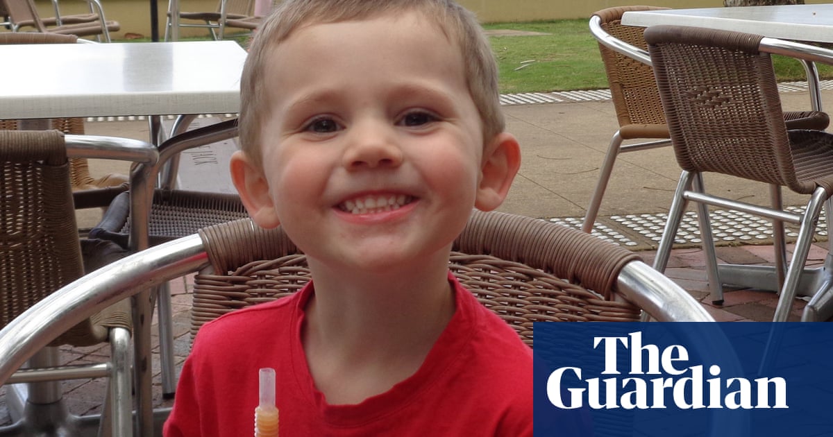 Truck driver tells William Tyrrell inquest he saw car ‘acting suspiciously’ on day of boy’s disappearance | New South Wales