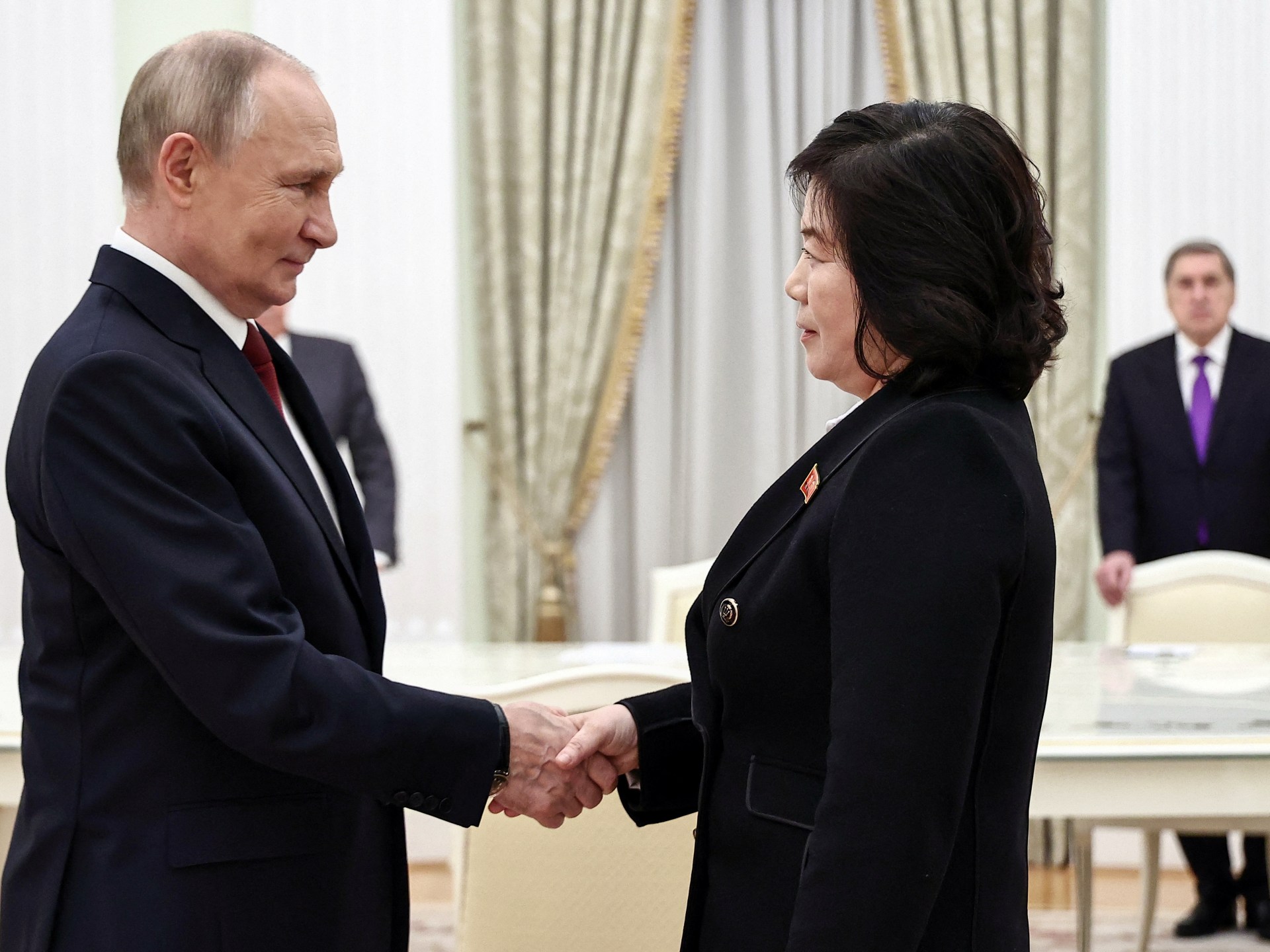 Putin meets N Korea foreign minister as Kyiv warns of troop deployment | Russia-Ukraine war News