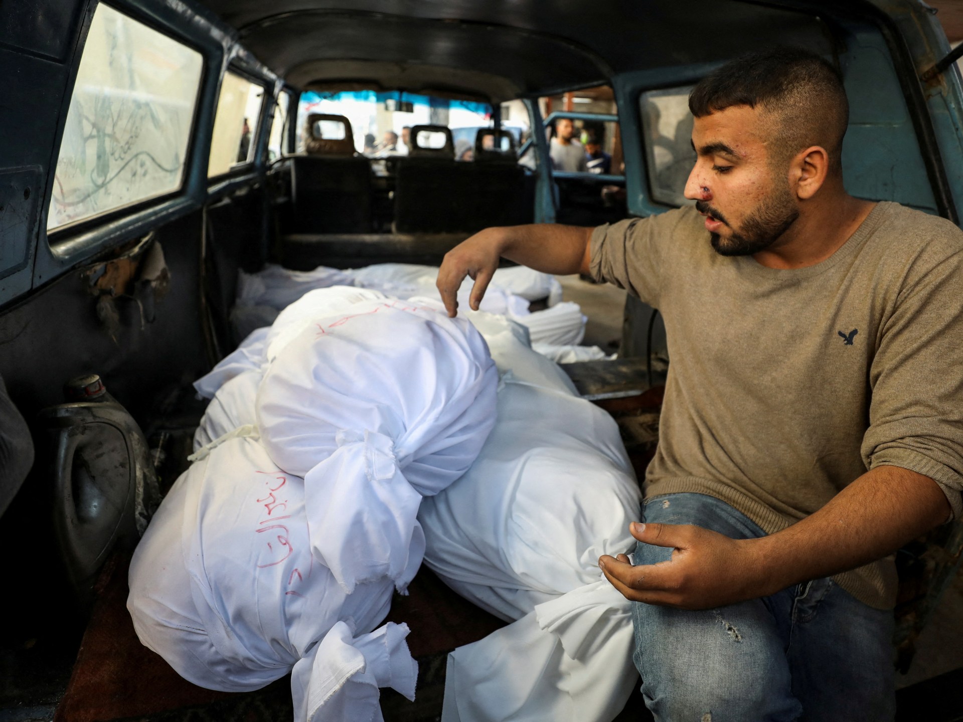 Children among dozens killed in Israeli strike on northern Gaza house | Israel-Palestine conflict News