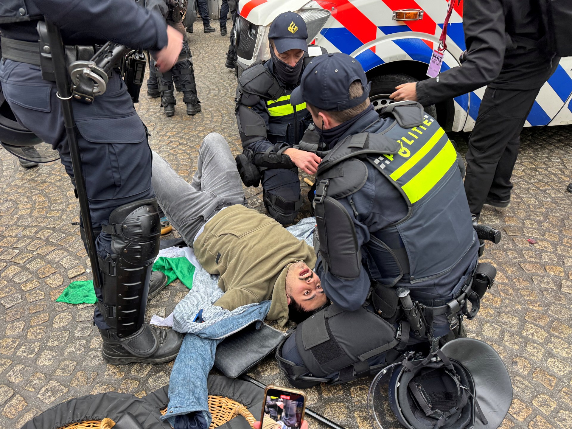 In Amsterdam, clashes trigger a divisive blame game as old wounds reopen | Israel-Palestine conflict News