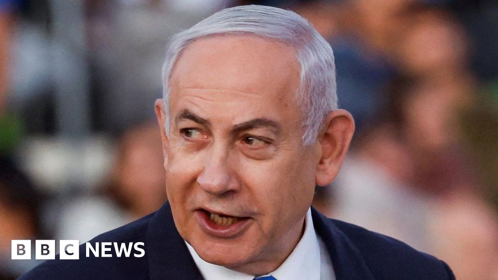 No 10 indicates Benjamin Netanyahu faces arrest if he enters UK