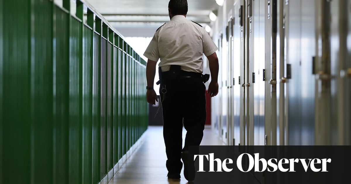 More than a third of assaults on UK prison officers are not fully investigated | Prisons and probation