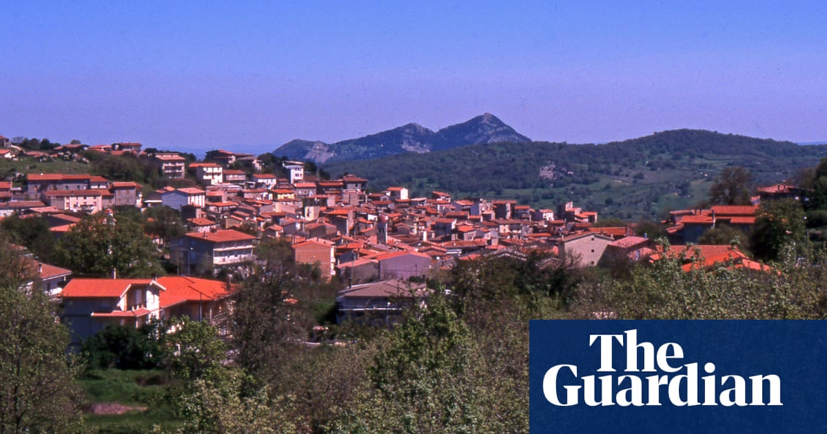 Thousands eager to escape Trump keen to snap up €1 Sardinian home, says mayor | Italy