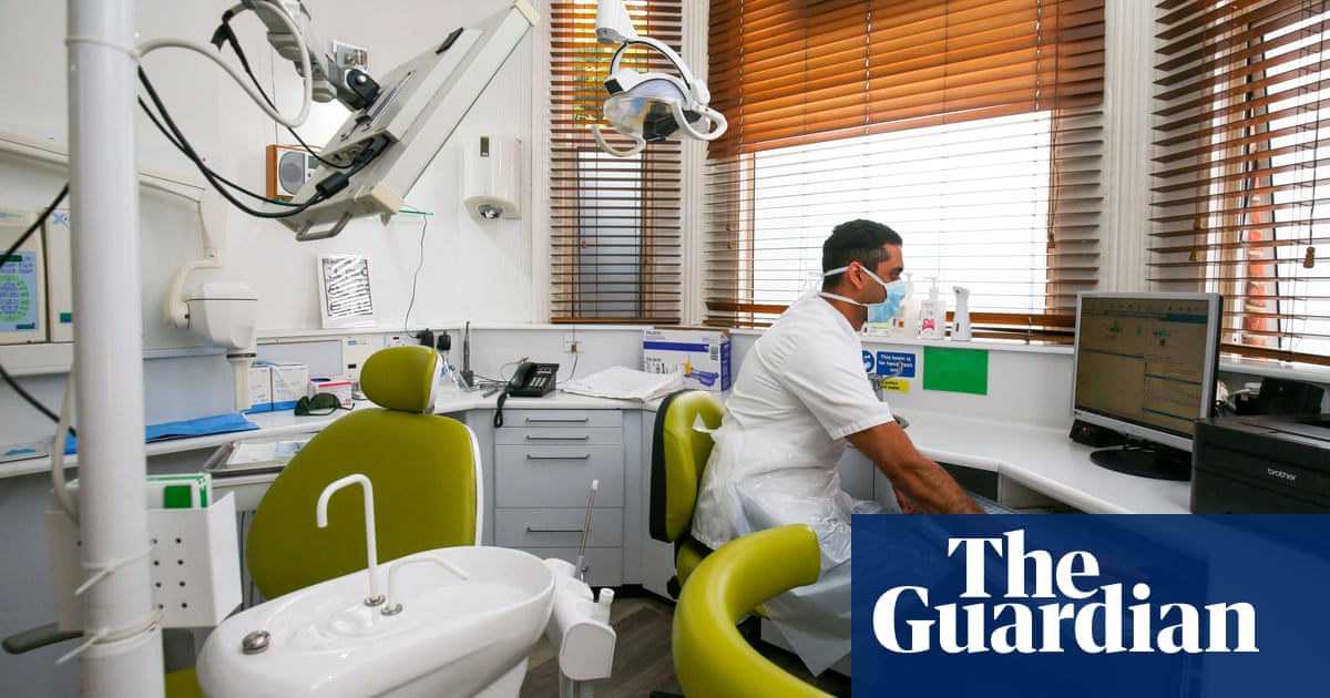 Plans to end NHS dental care crisis not working, warns spending watchdog | Dentists