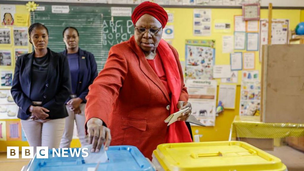 Swapo's Netumbo Nandi-Ndaitwah faces the IPC's Panduleni Itula