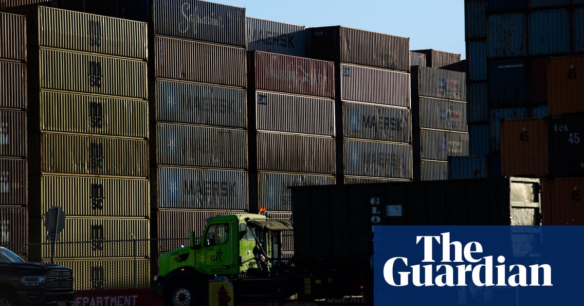 Trump’s tariff threat sets stage for bitter global trade war | Donald Trump