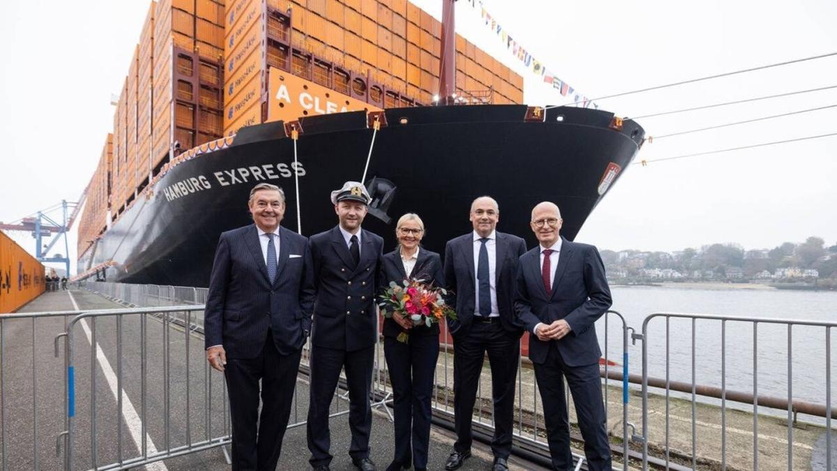 Hapag-Lloyd christens Hamburg Express class flagship