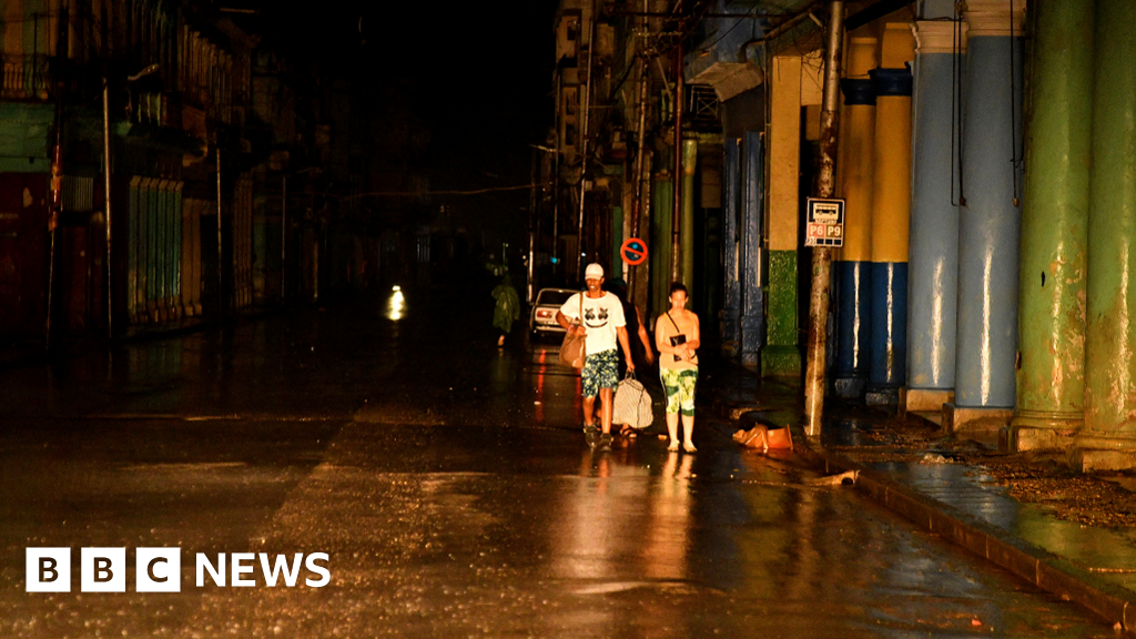 Cuba works to restore power after hurricane blackout