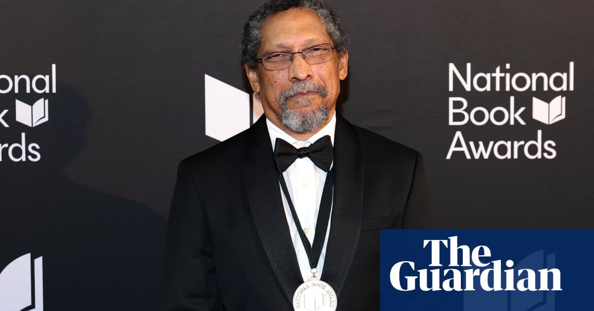 Percival Everett wins National Book Award for fiction with retelling of Huckleberry Finn | National Book Awards