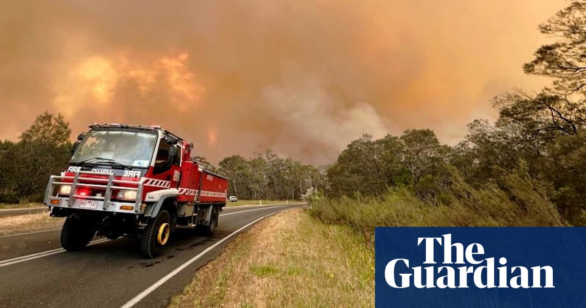 Bushfires force evacuations in Victoria’s west as wild weather menaces Australia’s south-east | Bushfires