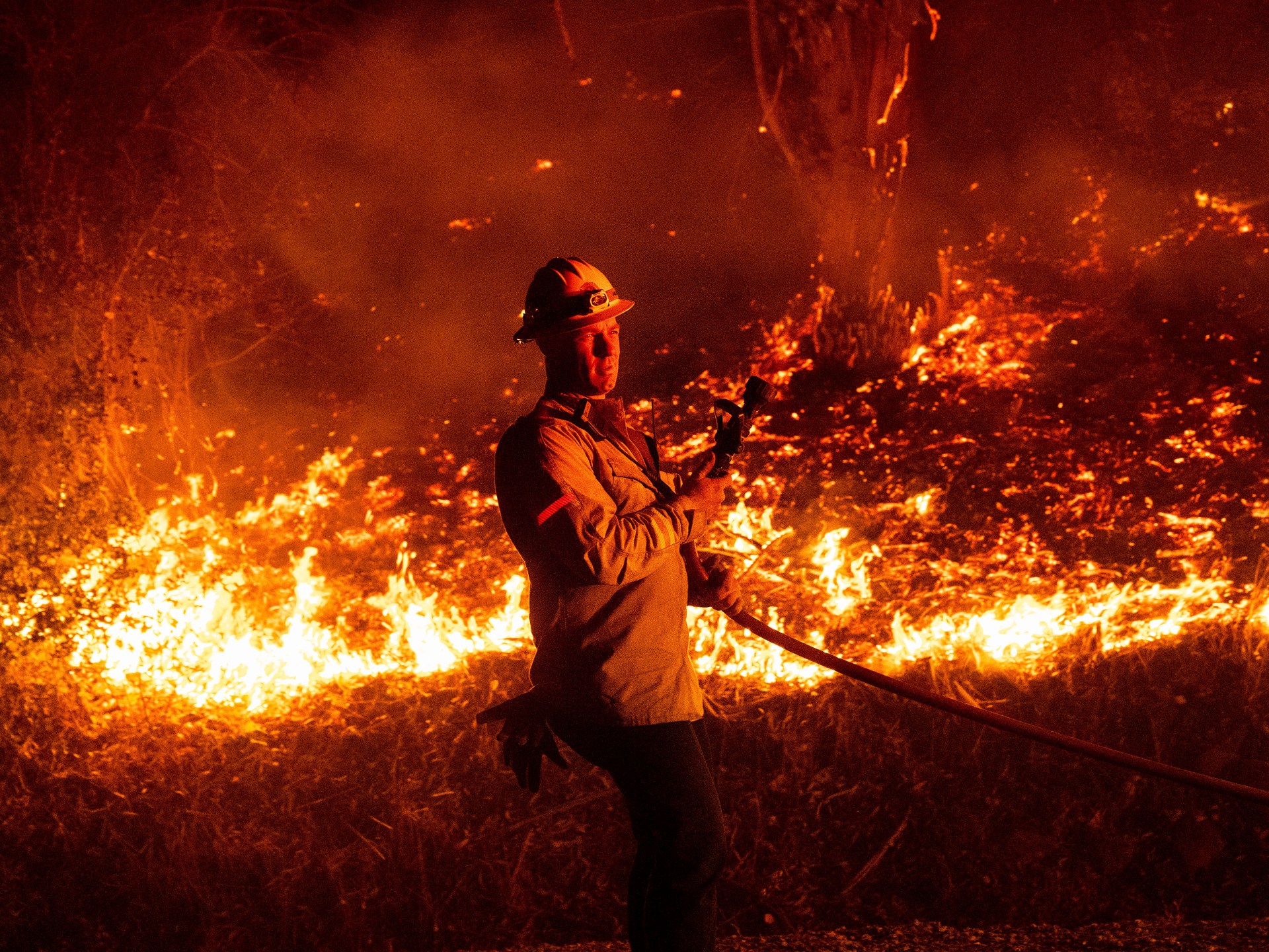 Thousands evacuated as wildfires ravage homes near Los Angeles | Climate Crisis News