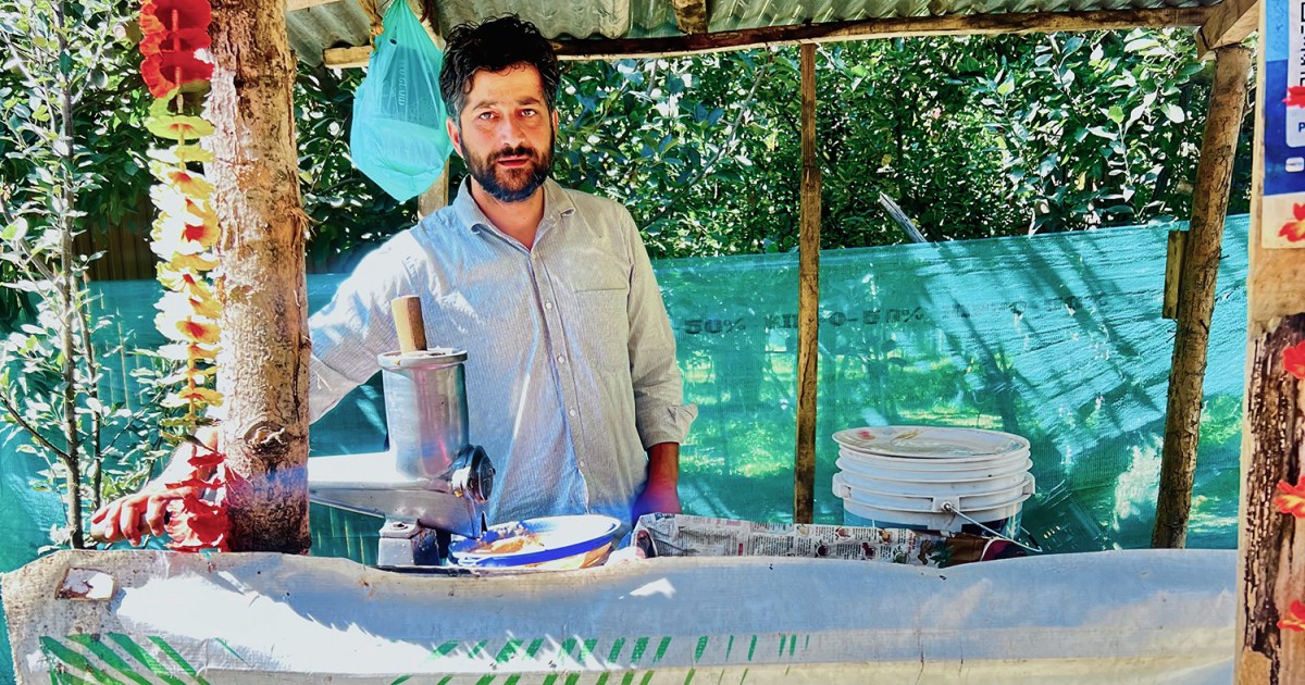 ‘Selling juice after getting PhD’: Desperation in Kashmir over lack of jobs | Unemployment News