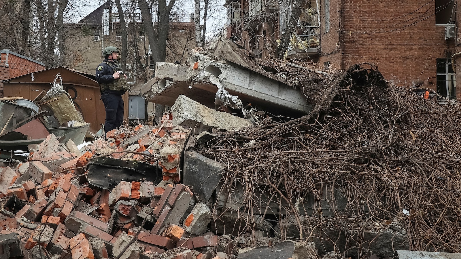 Russian missile strikes Kharkiv as Zelenskyy calls on allies for 'unwavering' aid