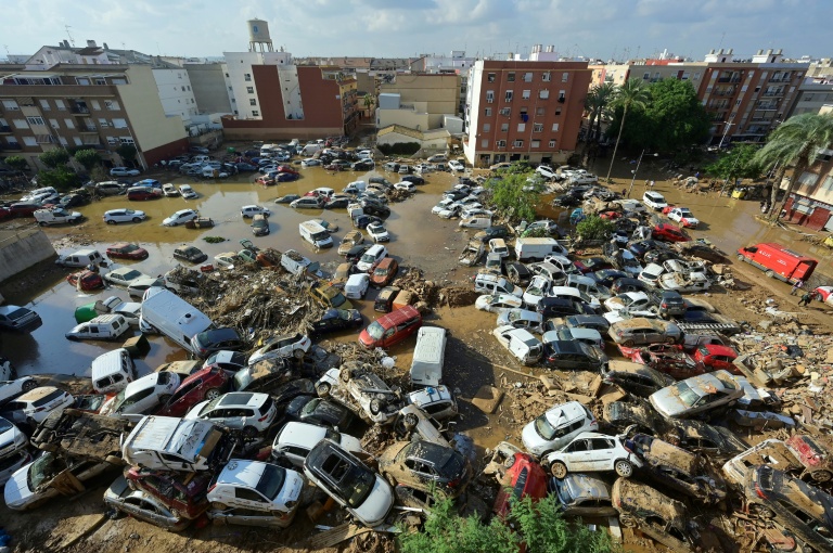 Cars piled up after Spain